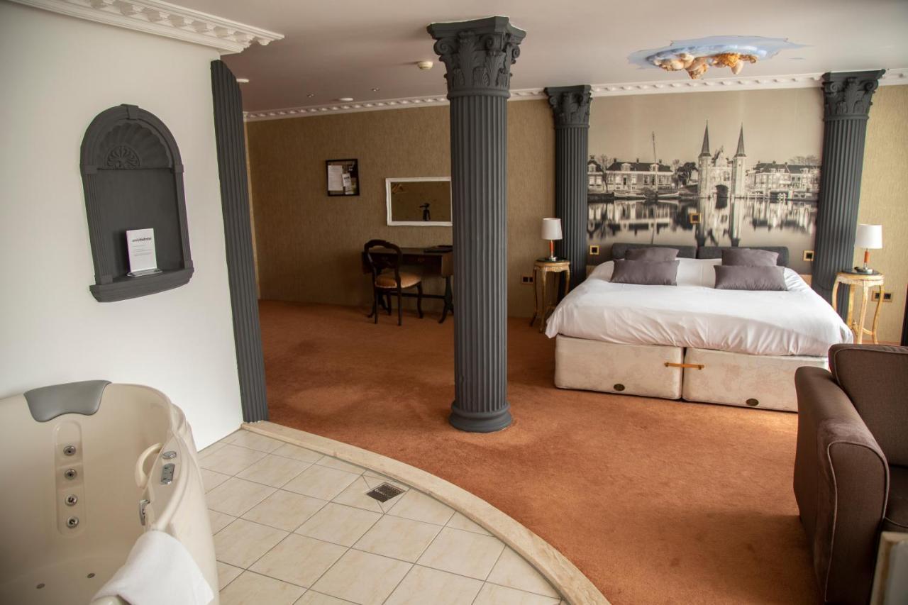 Amicitia Hotel สเนก ภายนอก รูปภาพ