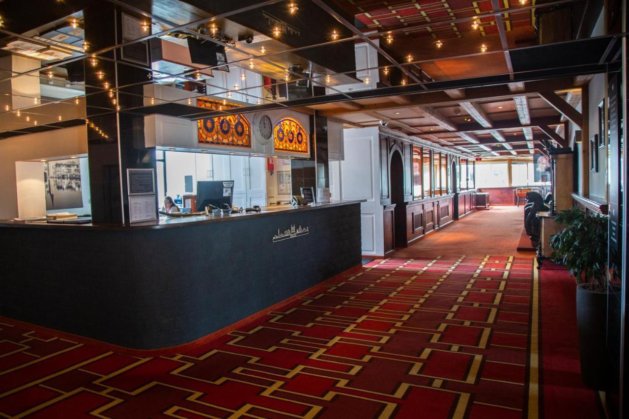 Amicitia Hotel สเนก ภายนอก รูปภาพ