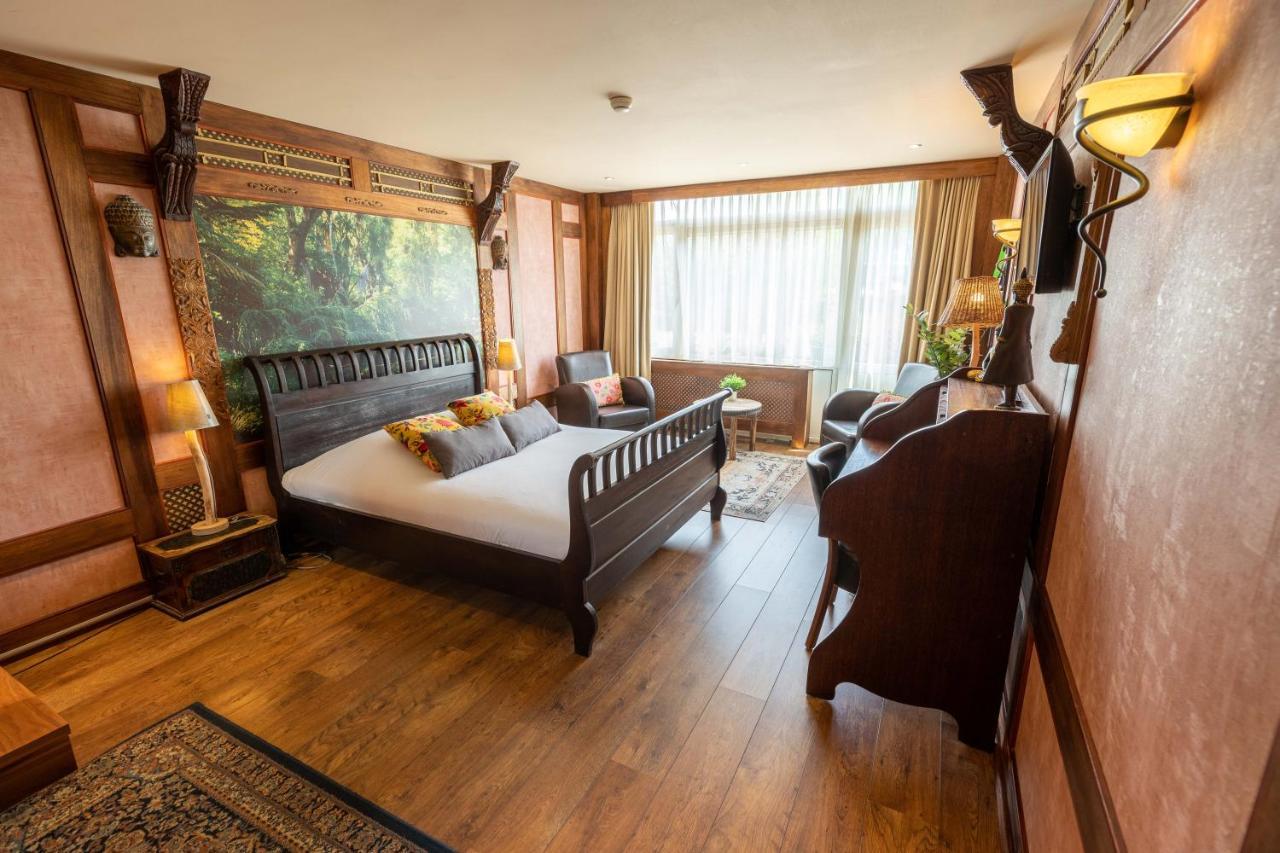 Amicitia Hotel สเนก ภายนอก รูปภาพ