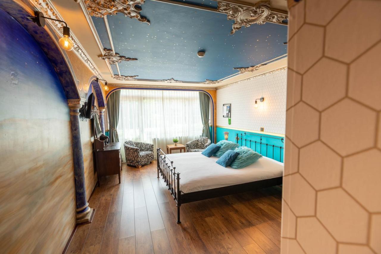 Amicitia Hotel สเนก ภายนอก รูปภาพ