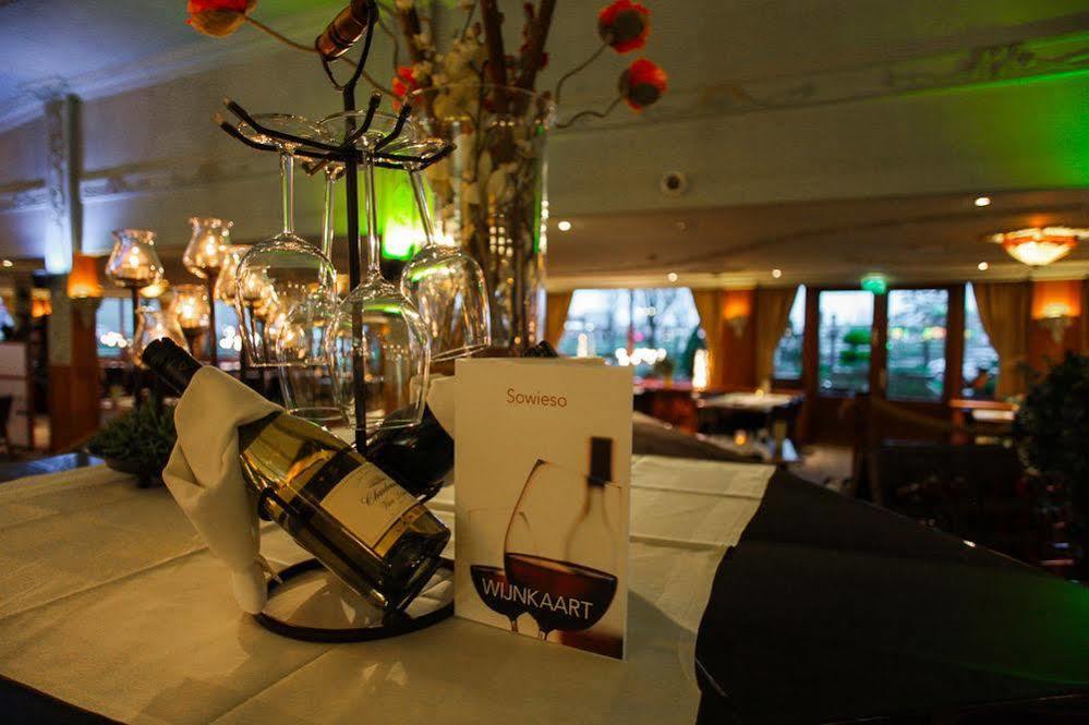 Amicitia Hotel สเนก ภายนอก รูปภาพ